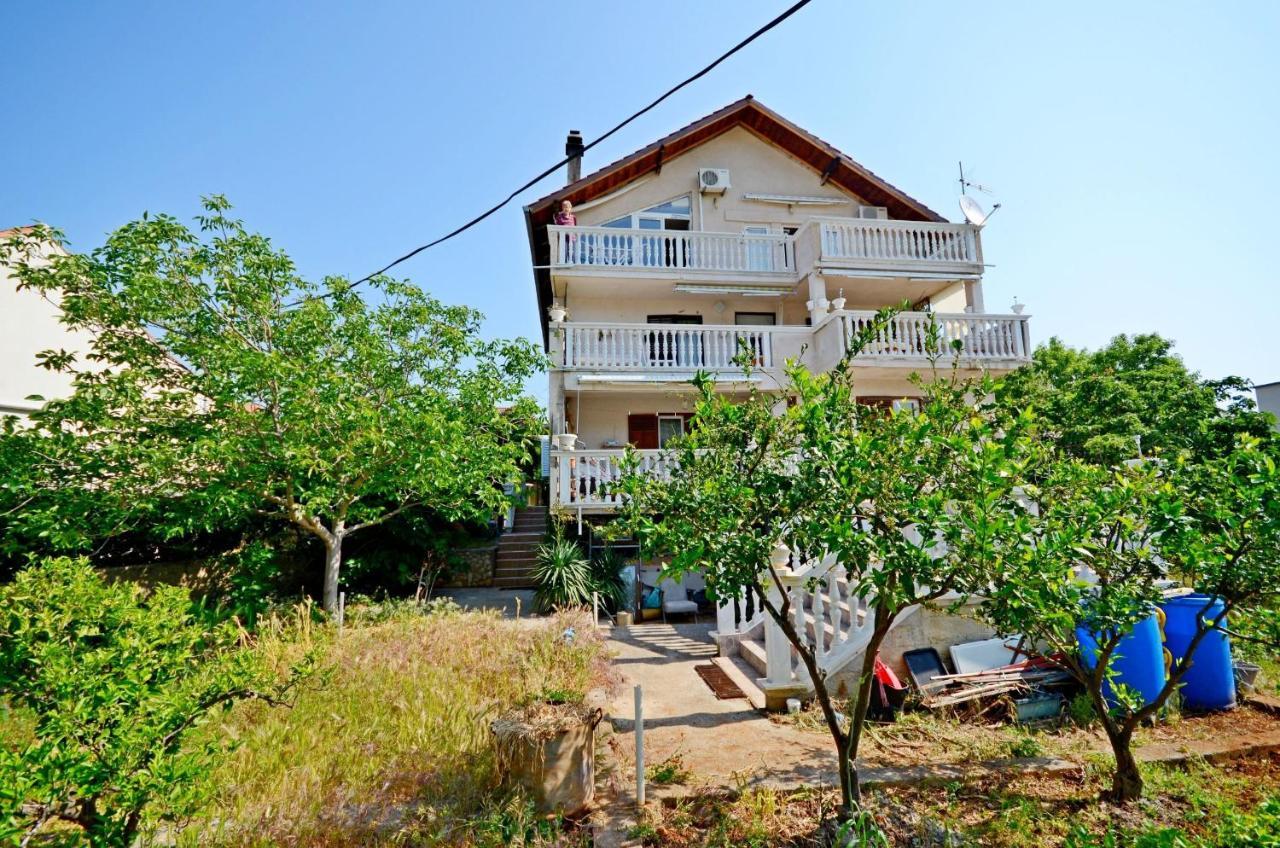 Apartment Branislava Rogoznica  Exterior photo